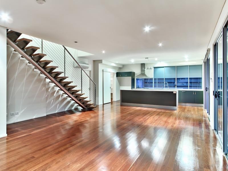 18 Alford Street, New Farm QLD 4005