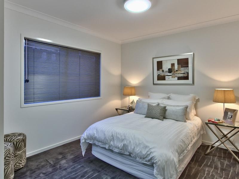 51 Moreton Street, Norman Park QLD 4170