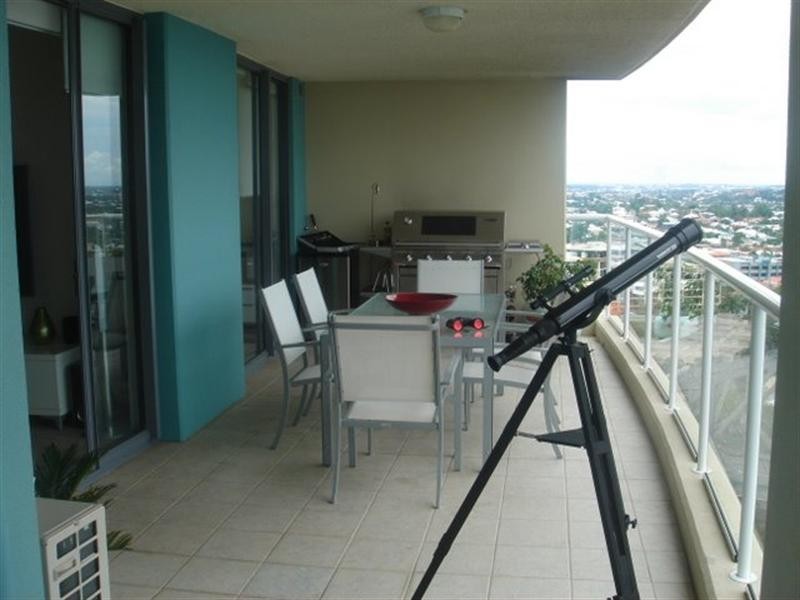 241/82 Boundary Street, Brisbane QLD 4000