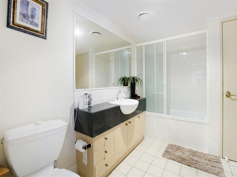 13/289 Harcourt Street, New Farm QLD 4005