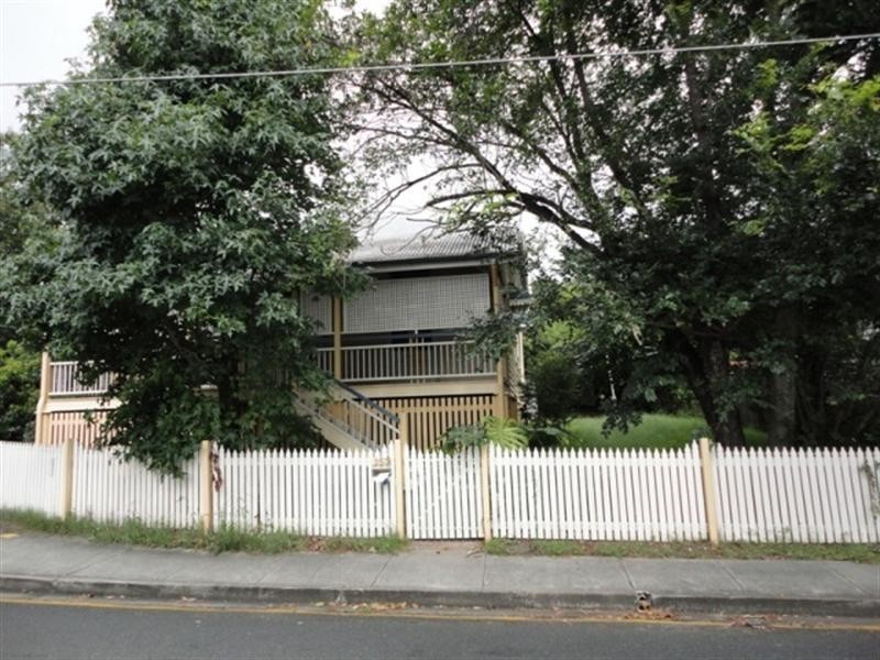 253 Hudson Road, Wooloowin QLD 4030