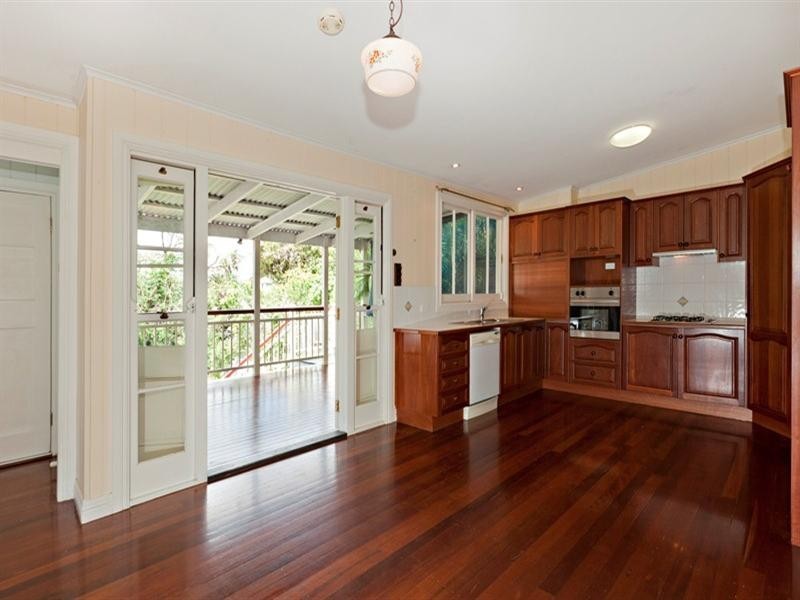 24 Walker Street, Windsor QLD 4030