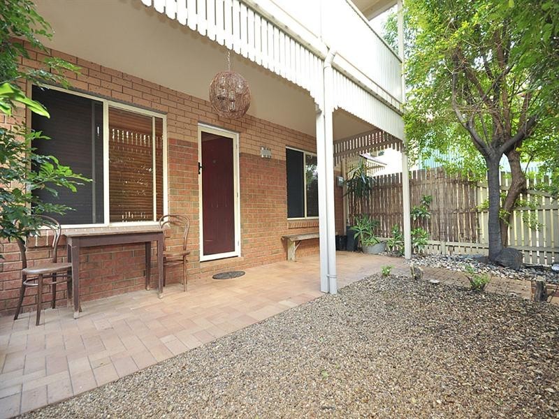 1/19 Annie Street, New Farm QLD 4005