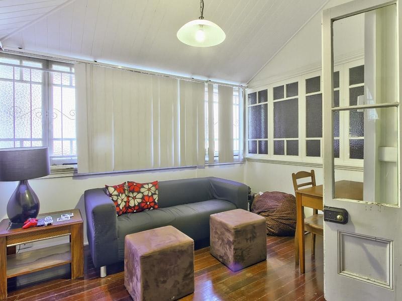 3 Hazlewood Street, New Farm QLD 4005