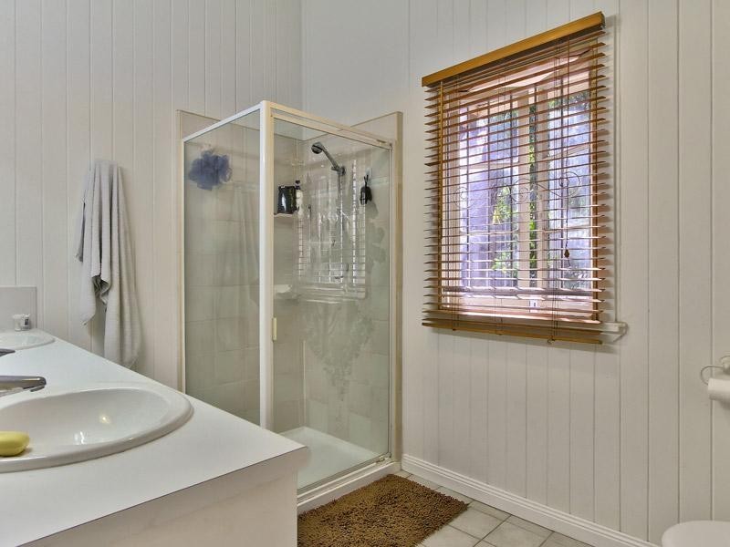 3 Hazlewood Street, New Farm QLD 4005