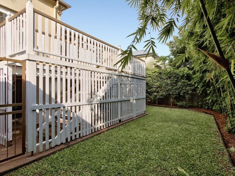 3 Hazlewood Street, New Farm QLD 4005