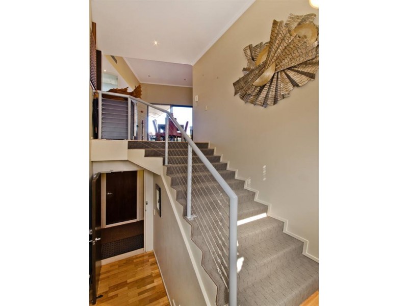 110 Commercial Road, Teneriffe QLD 4005