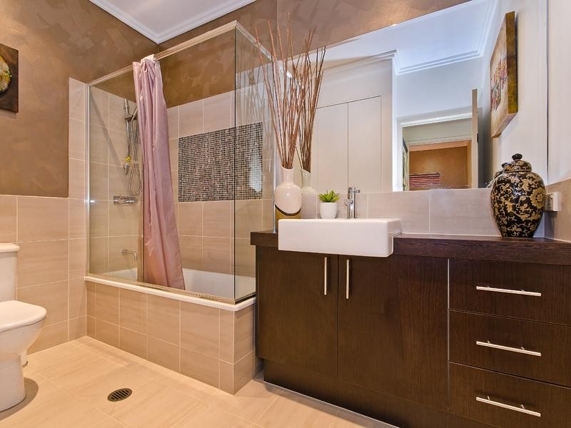 110 Commercial Road, Teneriffe QLD 4005