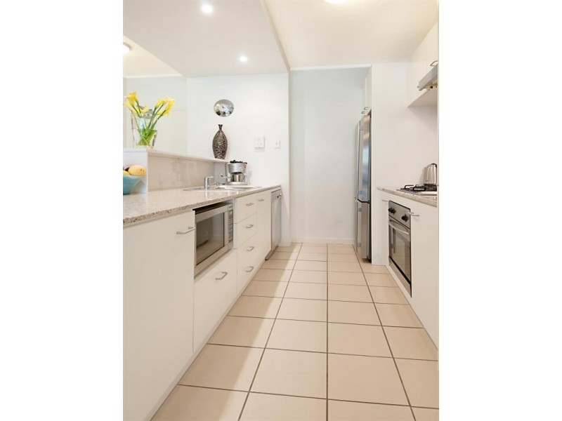 203/71 Beeston Street, Teneriffe QLD 4005