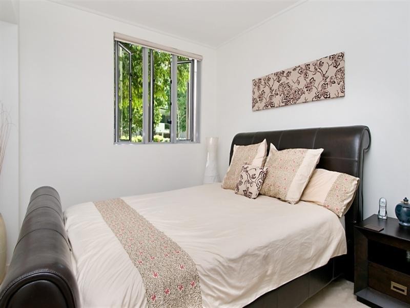 203/71 Beeston Street, Teneriffe QLD 4005