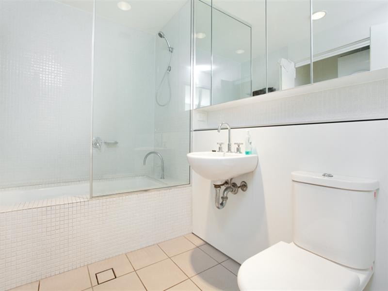 G13/38 Skyring Terrace, Teneriffe QLD 4005