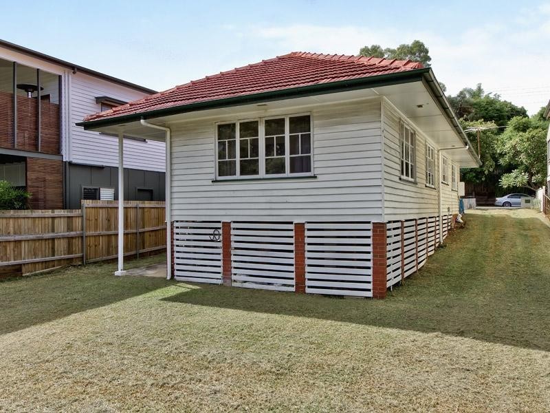 13 Hawthorne Street, New Farm QLD 4005