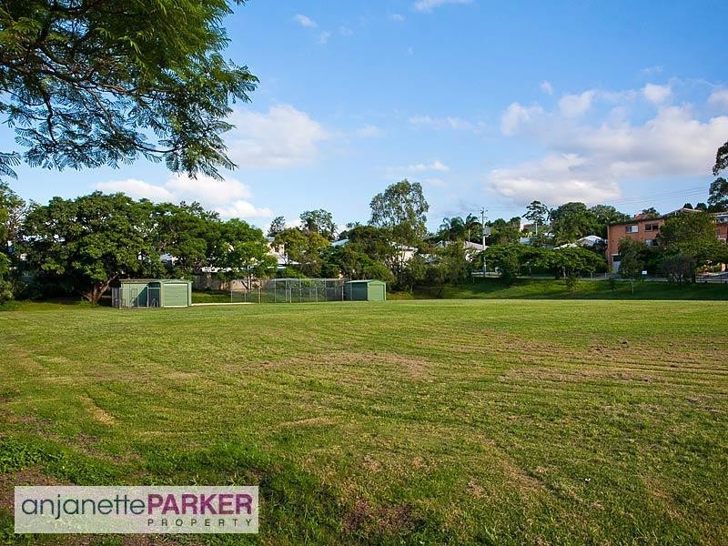 29 Pringle Street, Ascot QLD 4007