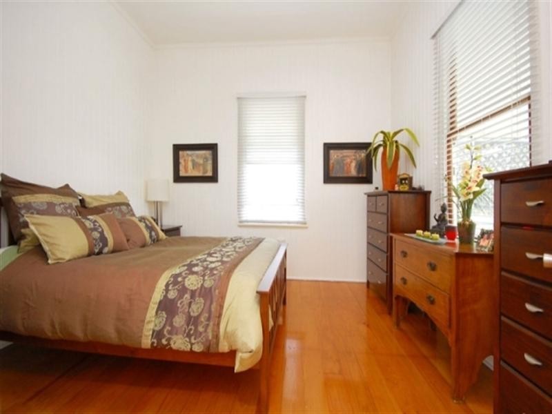 37 McLennan Street, Albion QLD 4010