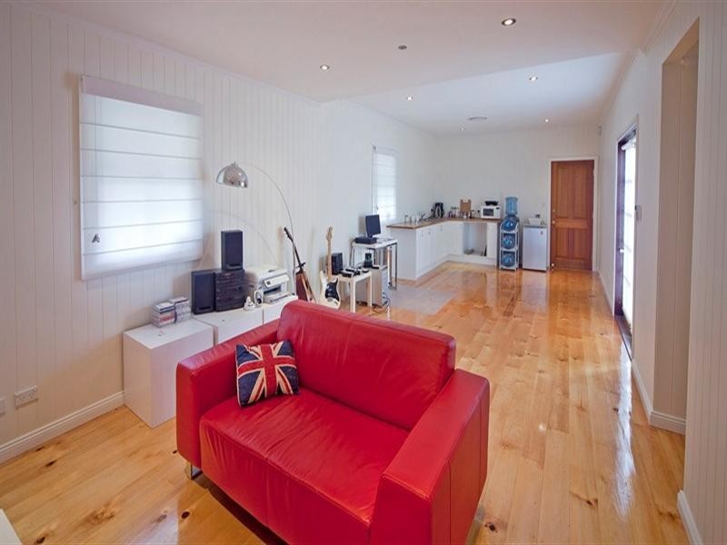 102 Warry Street, Spring Hill QLD 4000