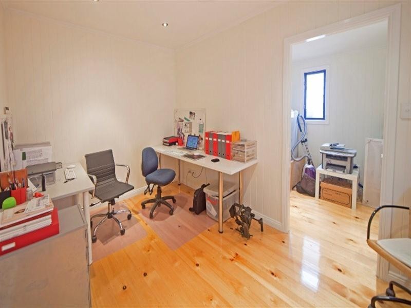 102 Warry Street, Spring Hill QLD 4000