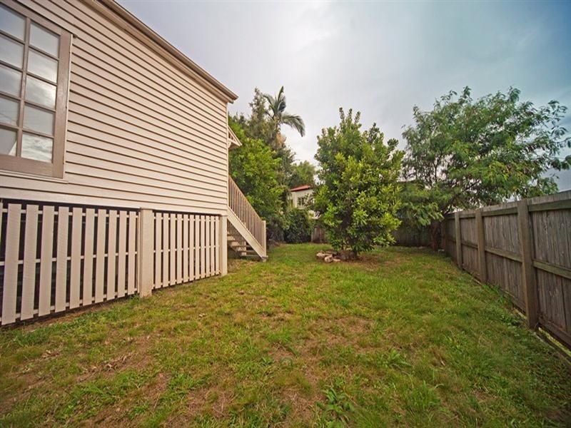 102 Warry Street, Spring Hill QLD 4000