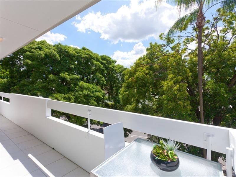 12/128 Oxlade Drive, New Farm QLD 4005
