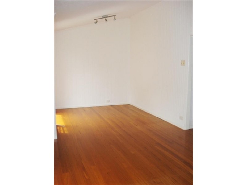 76 Thomas Street, Kangaroo Point QLD 4169