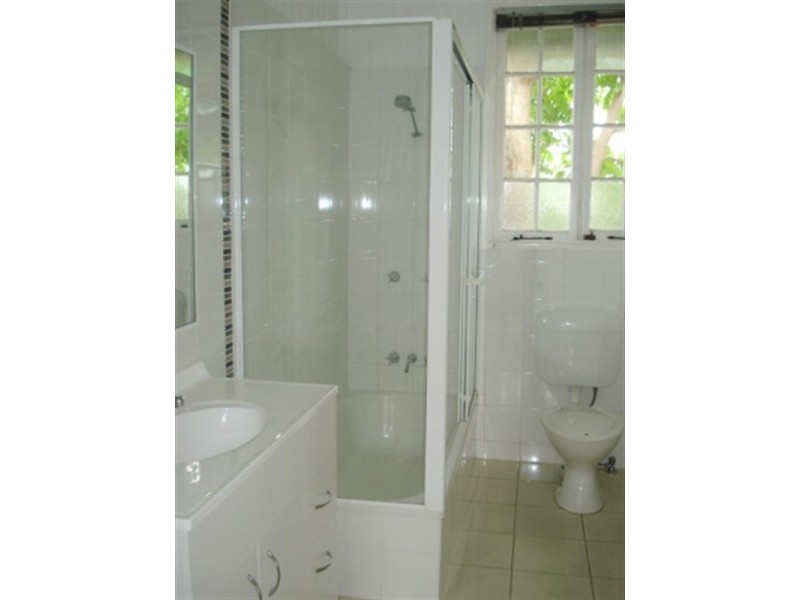 76 Thomas Street, Kangaroo Point QLD 4169