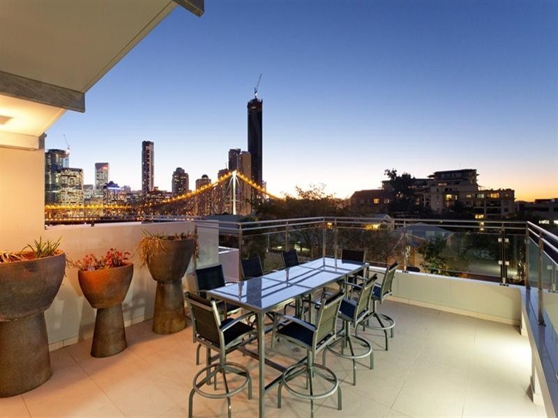 19 Harcourt Street, New Farm QLD 4005