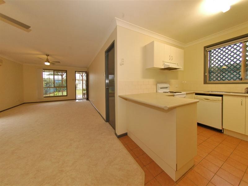 64 Gatling Road, Cannon Hill QLD 4170