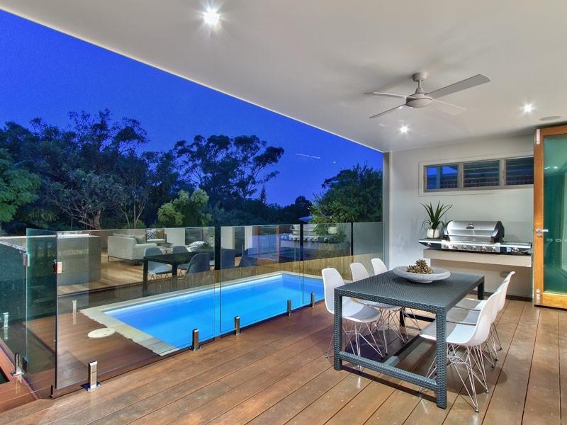 22 Instow Street, Yeronga QLD 4104