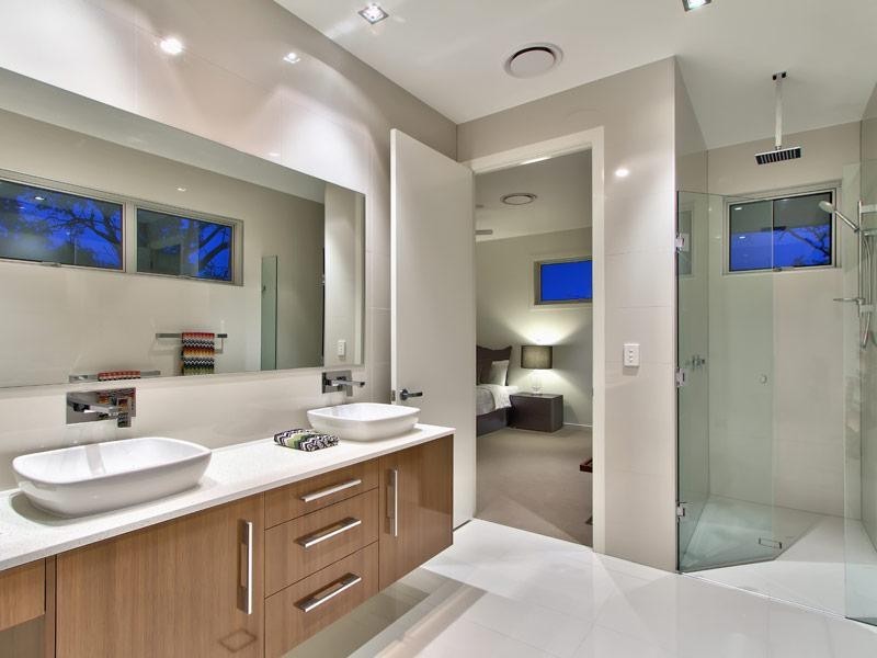 22 Instow Street, Yeronga QLD 4104