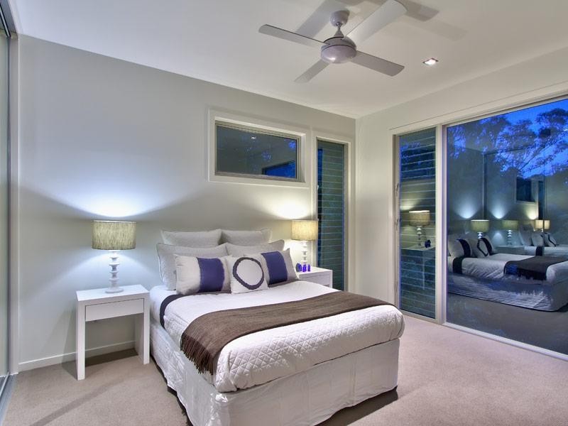 22 Instow Street, Yeronga QLD 4104