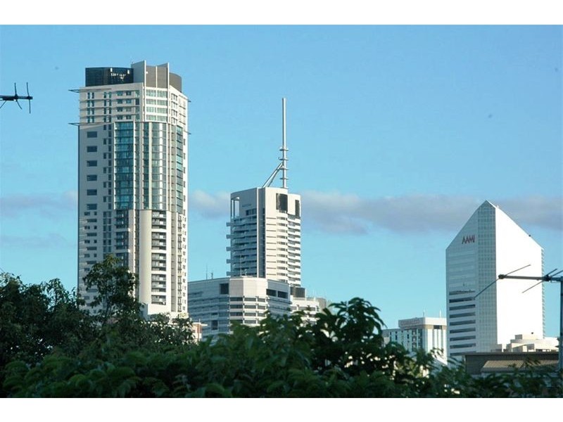 140 Kennigo Street, Spring Hill QLD 4000