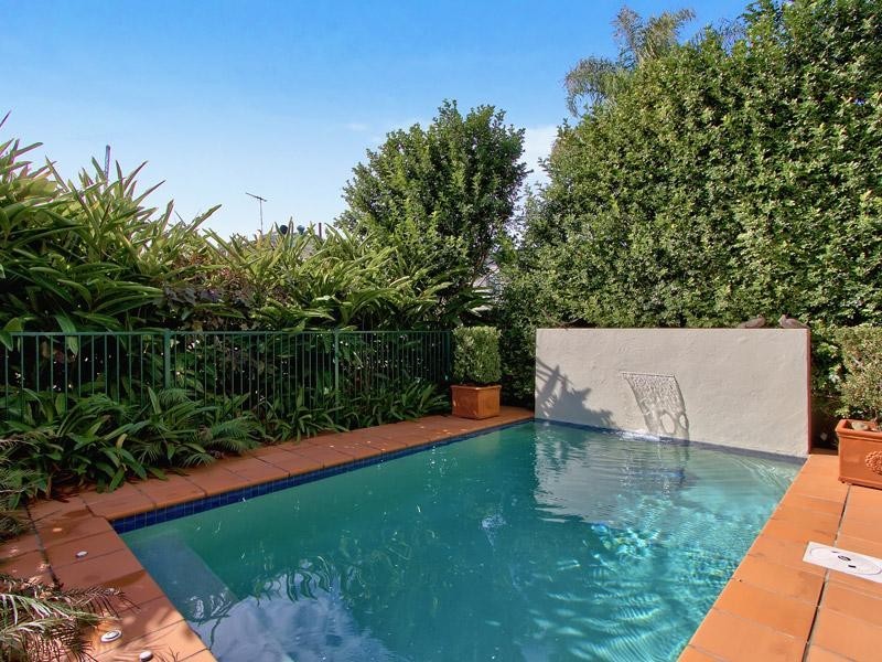 2 Lechmere Street, New Farm QLD 4005