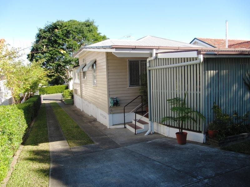 54 Bowley Street, Hendra QLD 4011