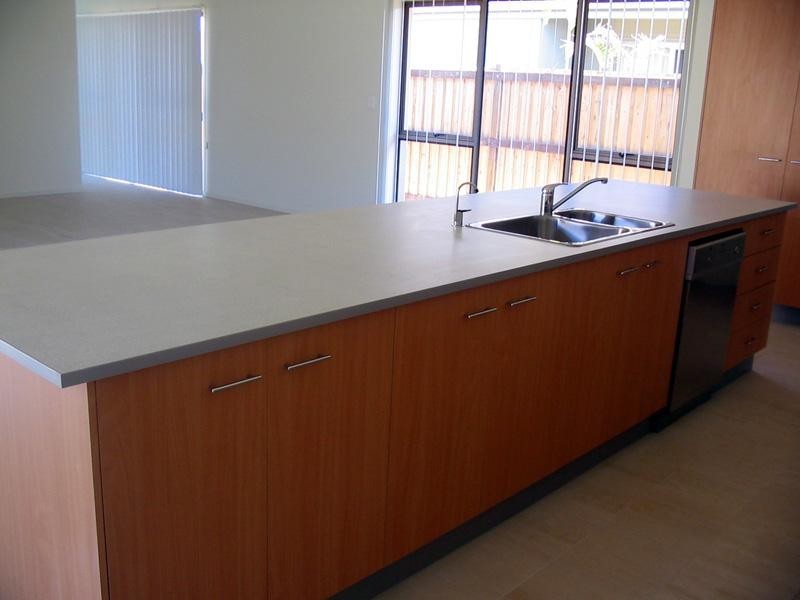 17 Mossvale Drive, Wakerley QLD 4154