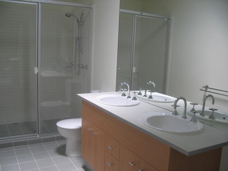 17 Mossvale Drive, Wakerley QLD 4154