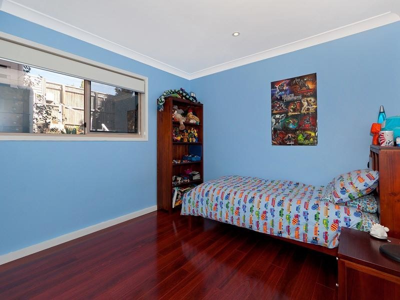 76 Tenth Avenue, Kedron QLD 4031