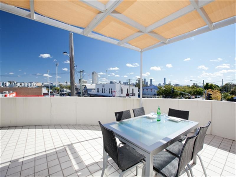 17/41 Kingfisher Lane, Woolloongabba QLD 4102