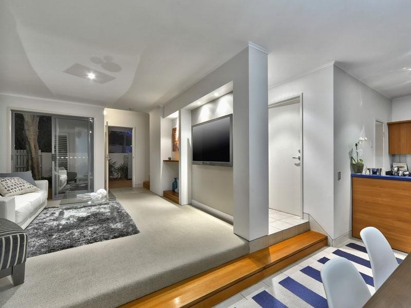 11/63 Mark Street, New Farm QLD 4005