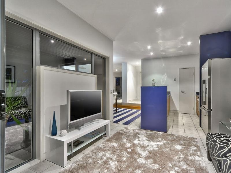 11/63 Mark Street, New Farm QLD 4005