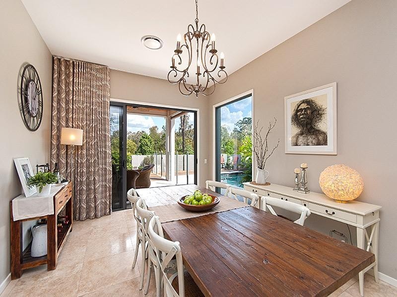 34 Woolshed Street, Ferny Hills QLD 4055