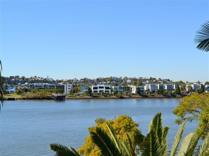 39 Vernon Terrace, Teneriffe QLD 4005