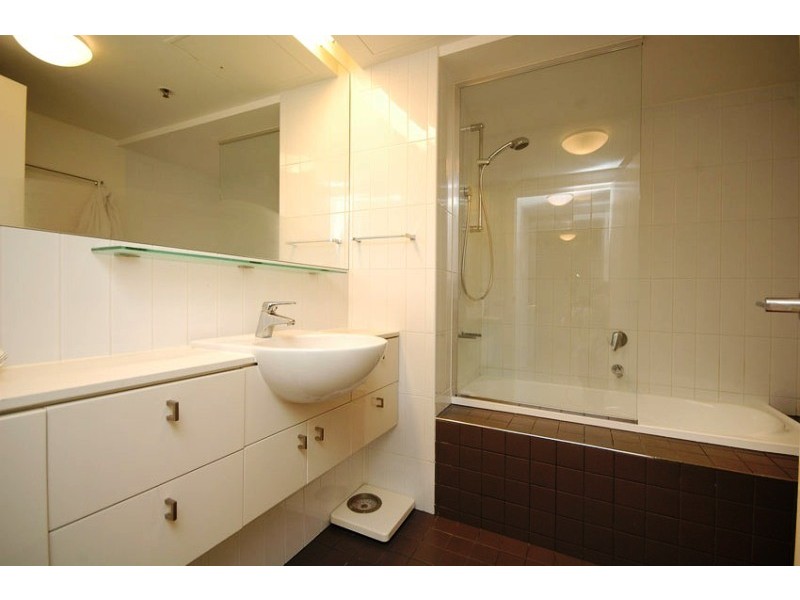 7076/7 Parkland Boulevard, Brisbane QLD 4000