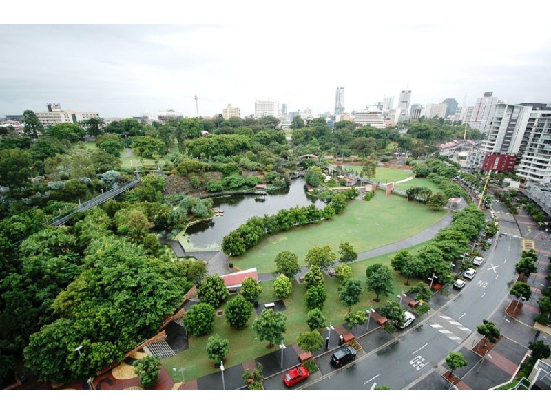 7076/7 Parkland Boulevard, Brisbane QLD 4000