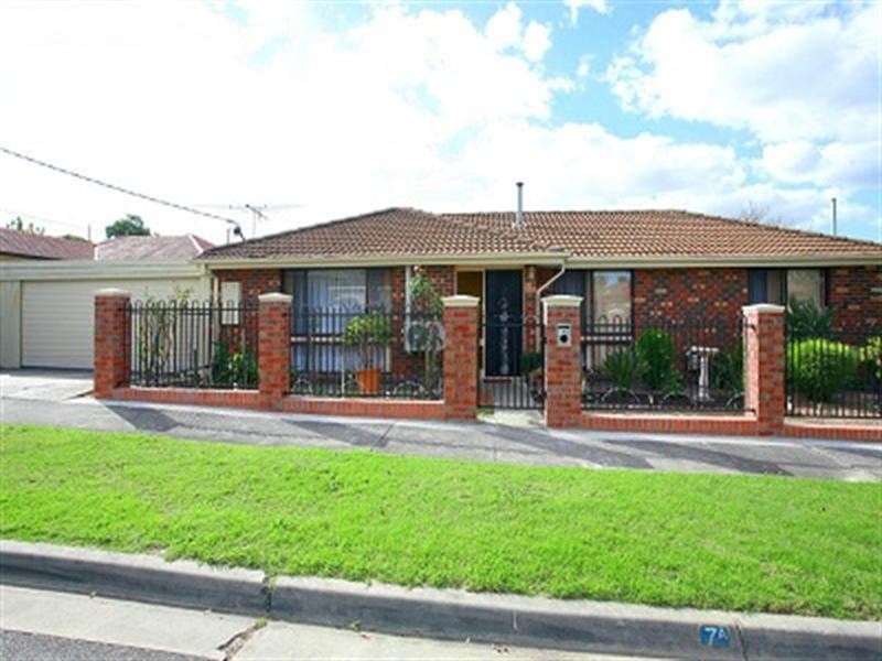 7A Ross Street, Dandenong VIC 3175