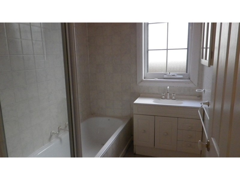 2 Marshall Street, Noble Park VIC 3174