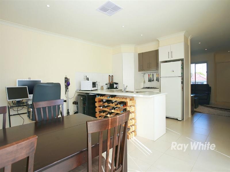 1/22 Vincent Crescent, Noble Park VIC 3174