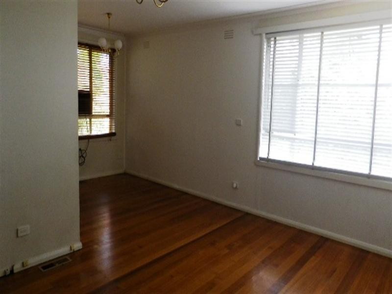 14 Bradstreet Road, Mount Waverley VIC 3149