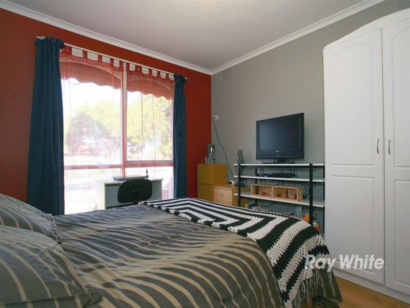 2 Fay Court, Noble Park VIC 3174