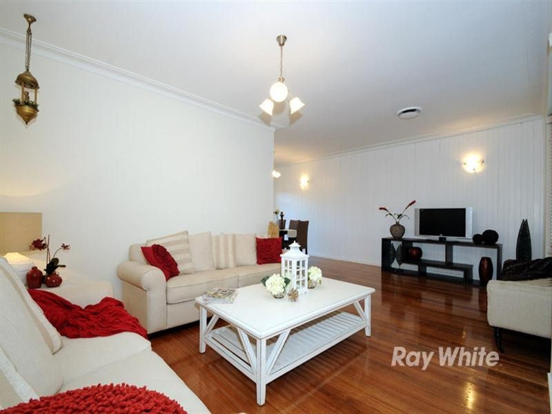 2B Rutherglen Street, Noble Park VIC 3174