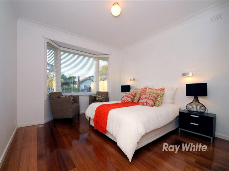 2B Rutherglen Street, Noble Park VIC 3174