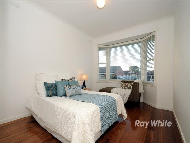 2B Rutherglen Street, Noble Park VIC 3174